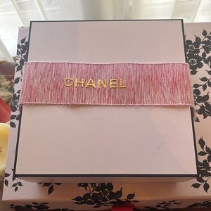 AUTHENTIC Chanel gift box, perfect for decorating